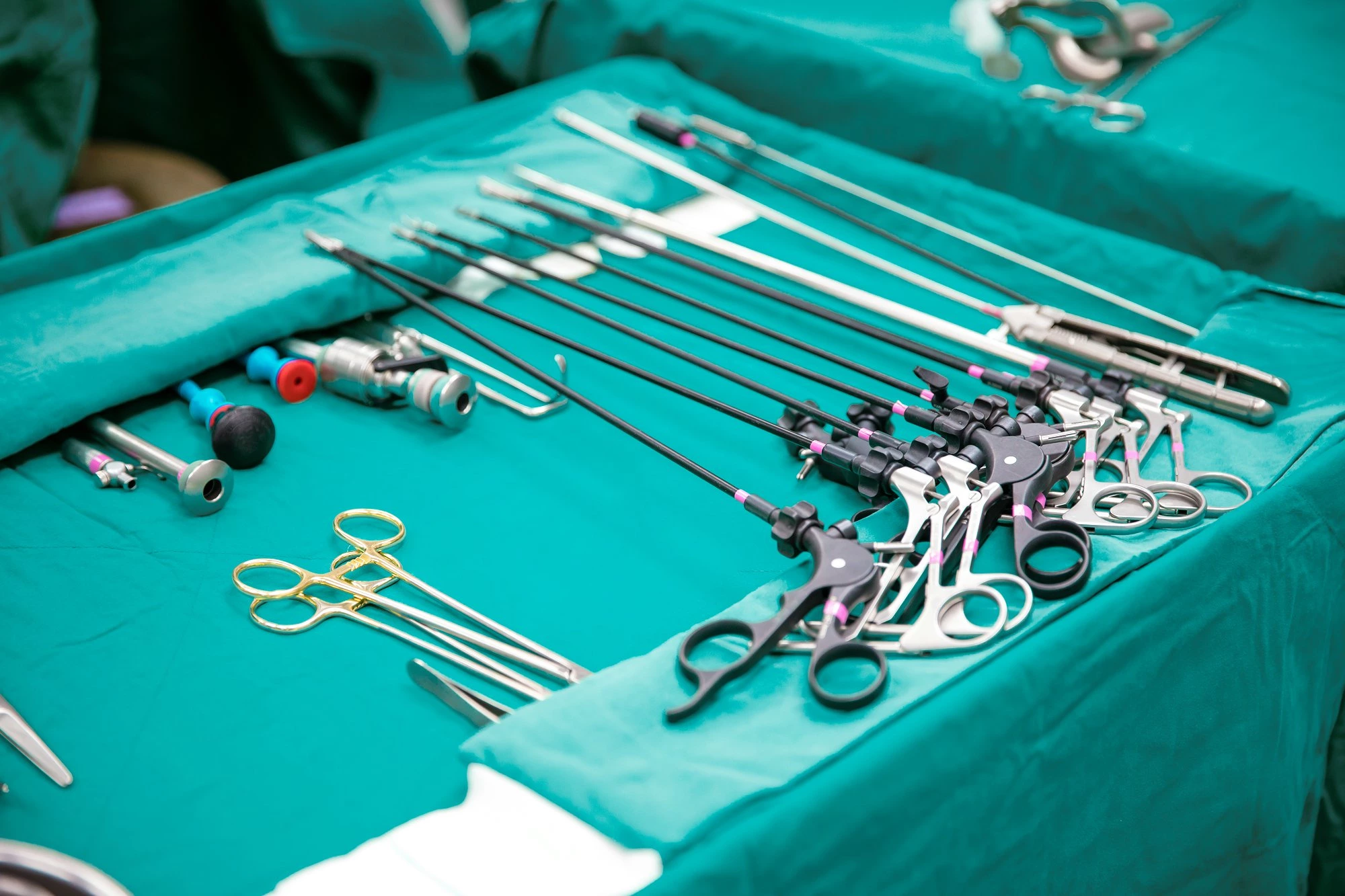 Surgical instruments